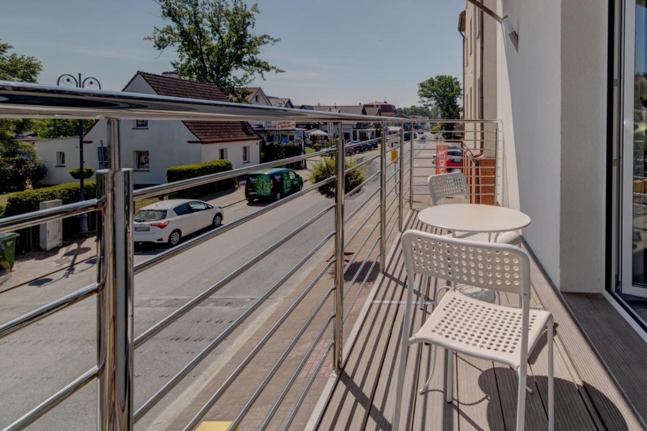 Pod Winogronem - Apartamenty Z Basenem I Wyzywieniem Pobierowo Exterior foto